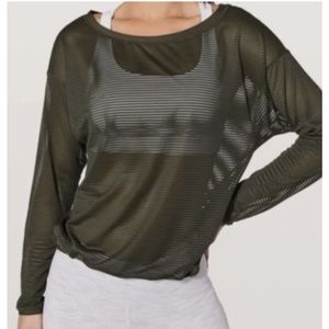 Lululemon, Olive Green, Lean Striped Mesh long sleeve, sz 6